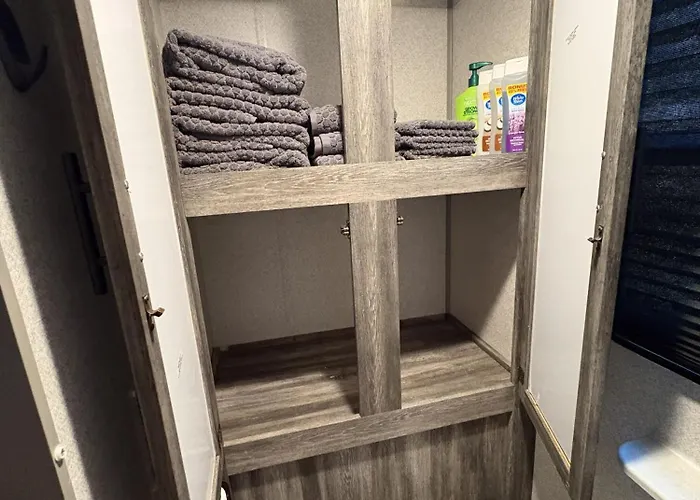 Rest Stop Camper *